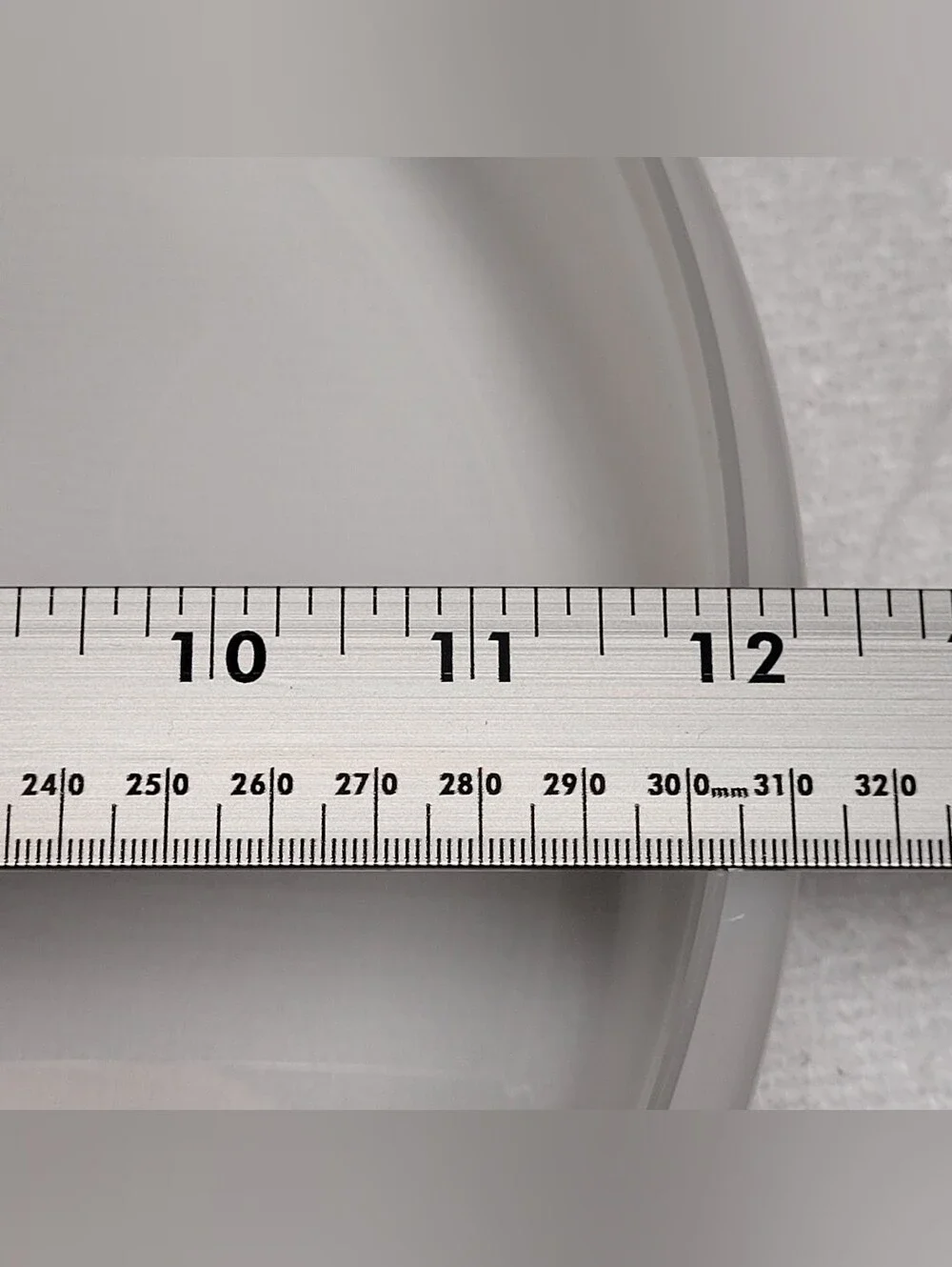 Tupperware description style